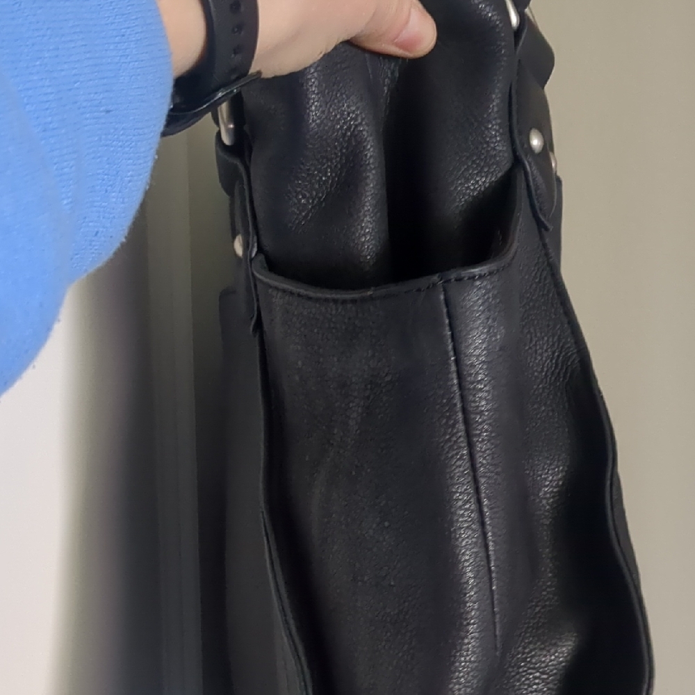Perlina New York Black Women’s Shoulder Tote Bag - Picture 3 of 10